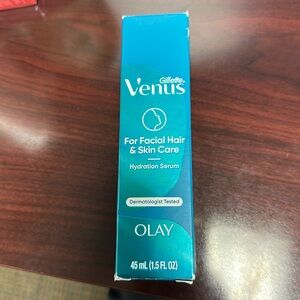 Gillette Venus Olay Facial Hydration Serum with a Touch of Hyaluronic Acid